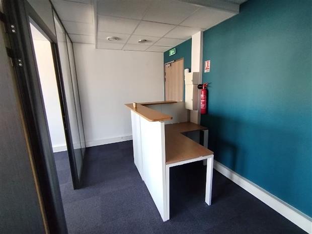 Bureau Location 13100 LE THOLONET
