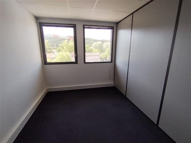 Bureau Location 13100 LE THOLONET
