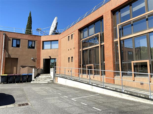 Bureau Location 31670 LABEGE