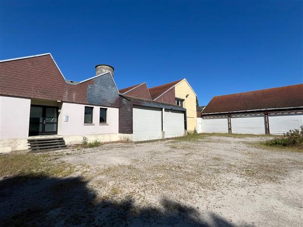 Local d'activités Vente/Location 45480 OUTARVILLE