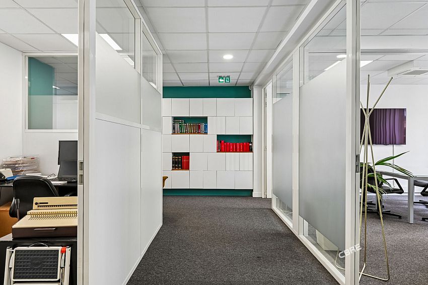 Bureau Location 75008 PARIS 12 RUE DE PONTHIEU
