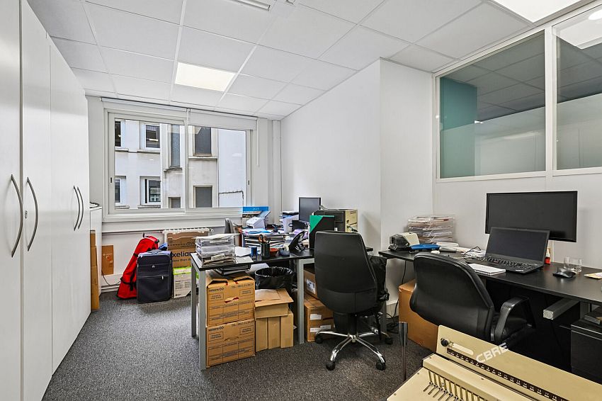 Bureau Location 75008 PARIS 12 RUE DE PONTHIEU