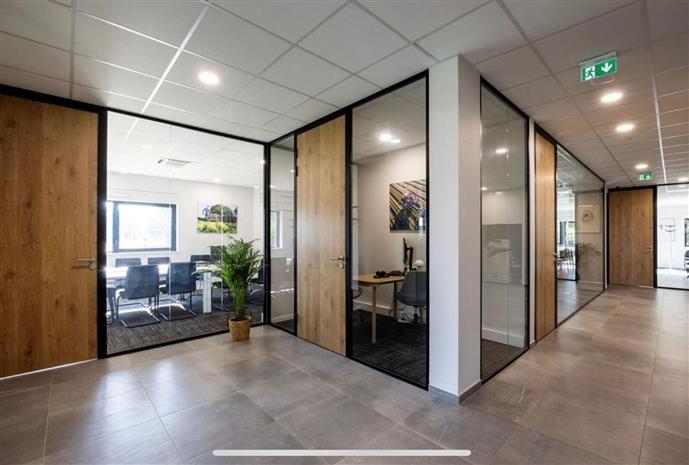 Bureau Location 62136 LESTREM