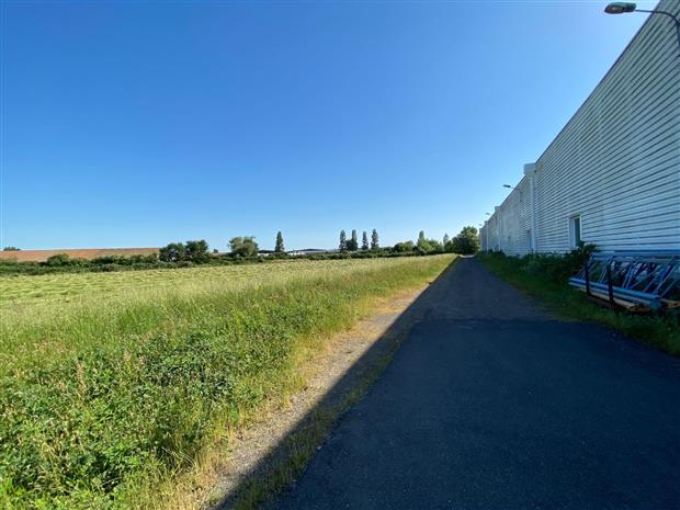 Entrepôt / Local d'activités Vente/Location 42160 BONSON