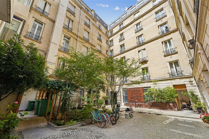 Bureau Location 75008 PARIS 25 RUE MARBEUF