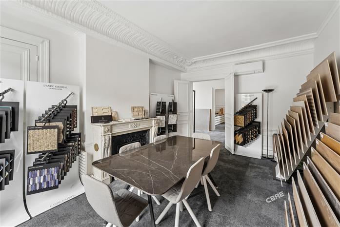 Bureau Location 75008 PARIS 25 RUE MARBEUF