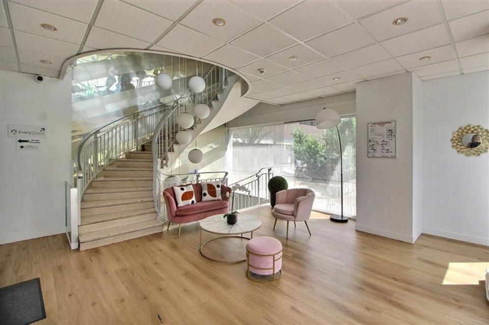 Bureau Vente 75012 PARIS