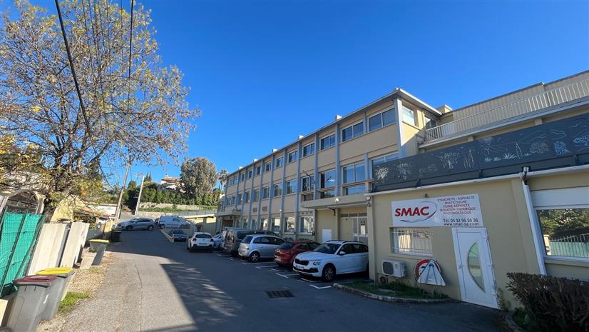 Bureau Location 06410 BIOT