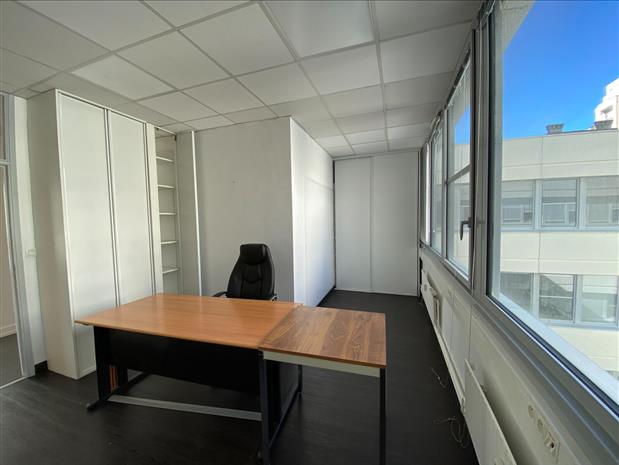 Bureau Location 35000 RENNES 1 PLACE DU MARECHAL JUIN
