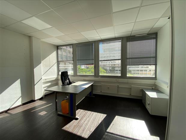 Bureau Location 35000 RENNES 1 PLACE DU MARECHAL JUIN