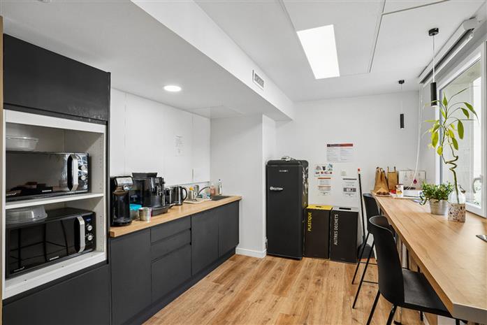 Bureau Location 92200 NEUILLY SUR SEINE 166BIS AVENUE CHARLES DE GAULLE