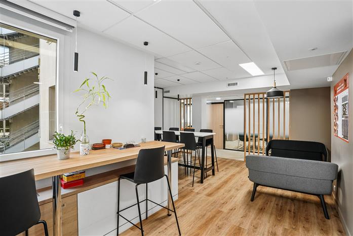 Bureau Location 92200 NEUILLY SUR SEINE 166BIS AVENUE CHARLES DE GAULLE