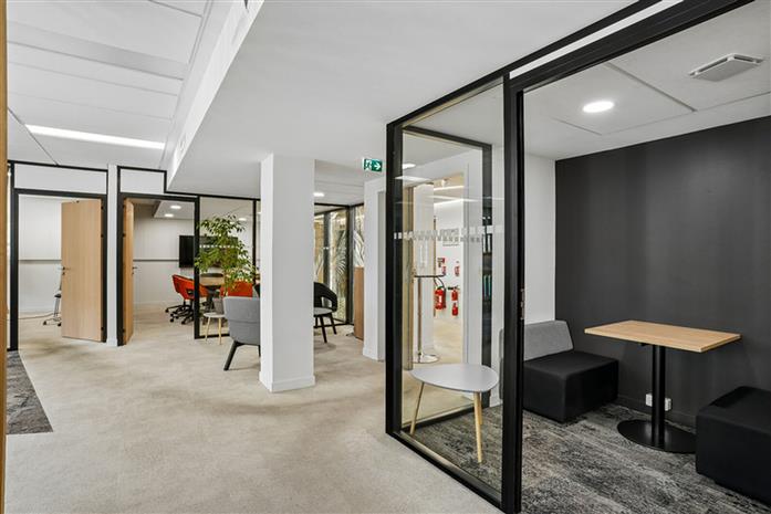 Bureau Location 92200 NEUILLY SUR SEINE 166BIS AVENUE CHARLES DE GAULLE