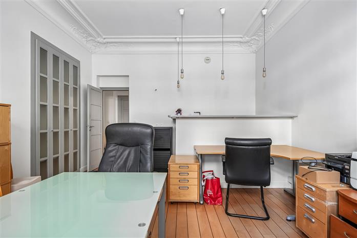Bureau Location 75008 PARIS 28 RUE DU ROCHER