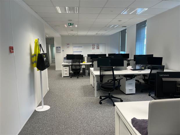 Bureau Location 44800 ST HERBLAIN 1-3 IMPASSE SERGE REGGIANI