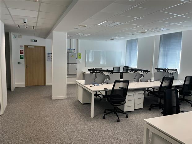 Bureau Location 44800 ST HERBLAIN 1-3 IMPASSE SERGE REGGIANI