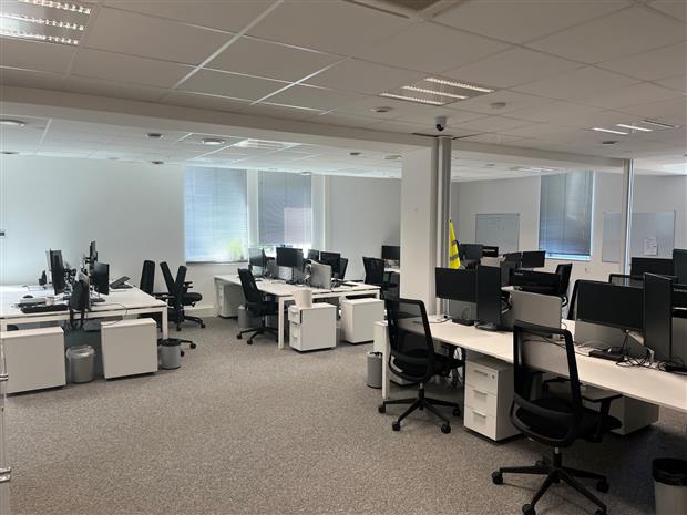 Bureau Location 44800 ST HERBLAIN 1-3 IMPASSE SERGE REGGIANI