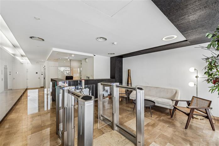 Bureau Location 75008 PARIS 6 RUE DE BERRI