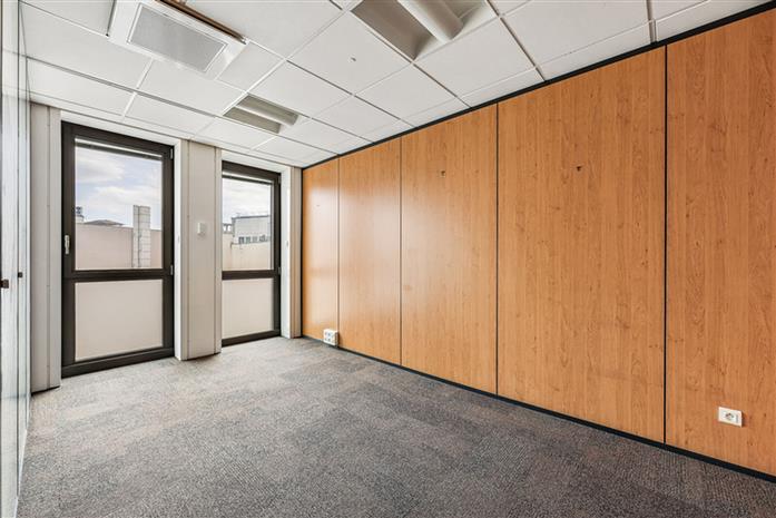 Bureau Location 75008 PARIS 6 RUE DE BERRI