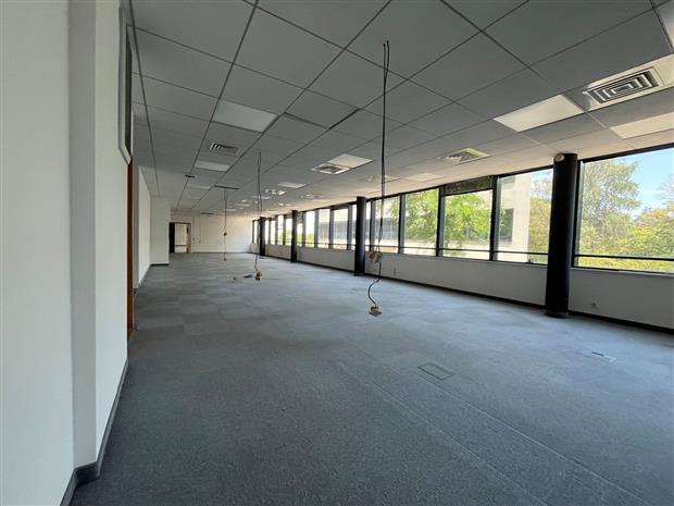 Bureau Location 06200 NICE