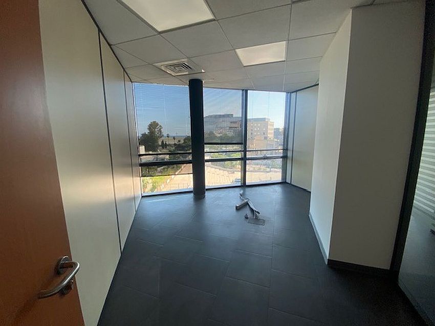 Bureau Location 06200 NICE