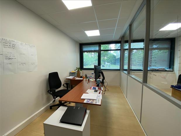 Bureau Location 35000 RENNES 9 RUE DE LA SUEDE