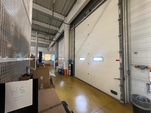 Local d'activités Location 95700 ROISSY EN FRANCE