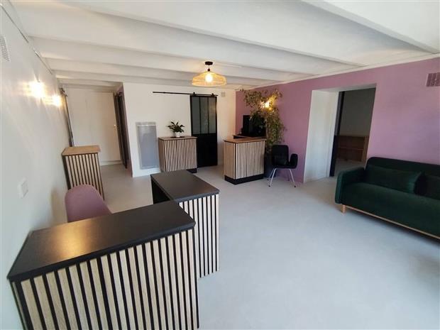 Bureau Location 13790 PEYNIER
