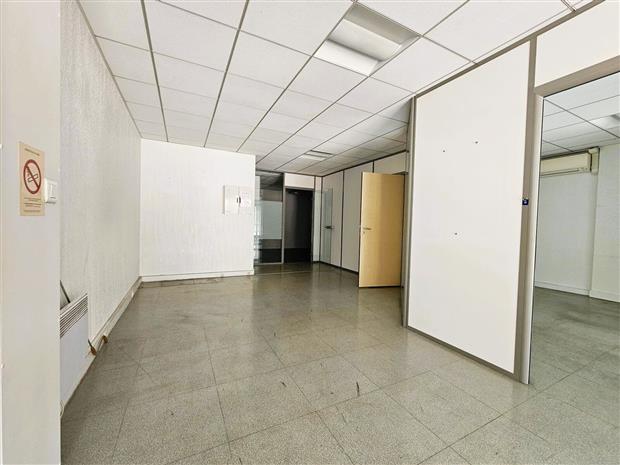 Commerce Location 06600 ANTIBES