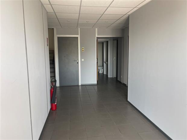 Bureau Location 34430 ST JEAN DE VEDAS