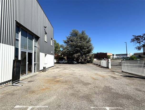 Local d'activités Location 31200 TOULOUSE