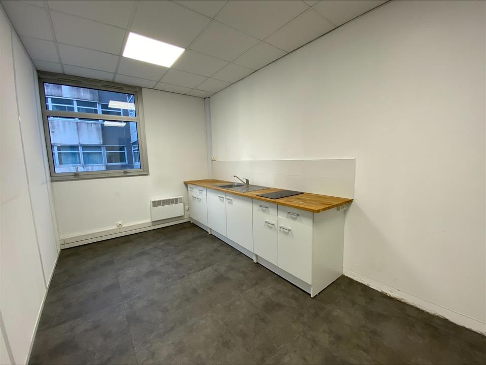 Bureau Location 35000 RENNES 4 COURS RAPHAEL BINET
