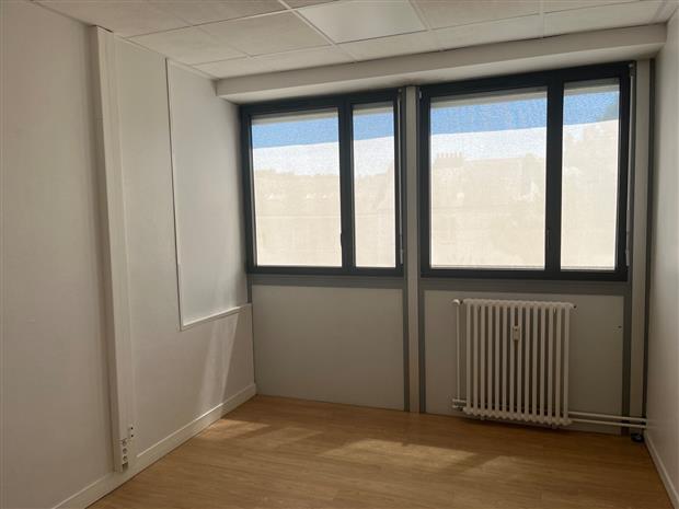 Bureau Location 44200 NANTES 22 RUE DE LA TOUR D'AUVERGNE