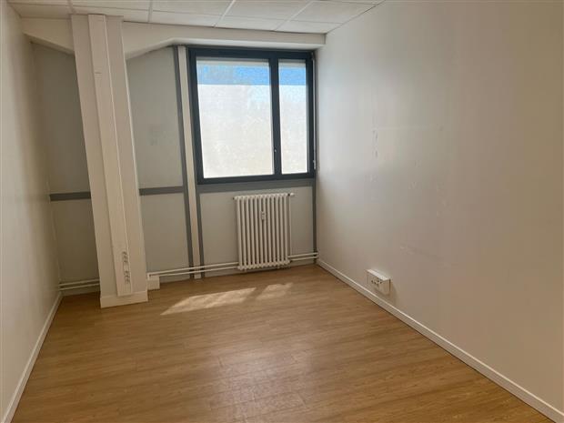 Bureau Location 44200 NANTES 22 RUE DE LA TOUR D'AUVERGNE