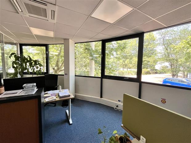 Bureau Location 31670 LABEGE