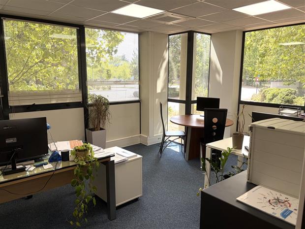 Bureau Location 31670 LABEGE