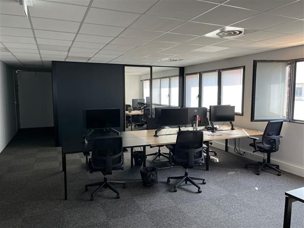 Bureau Location 44800 ST HERBLAIN 275 BOULEVARD MARCEL PAUL