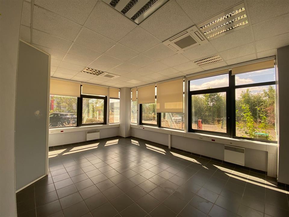 Local d'activités Location 78310 COIGNIERES