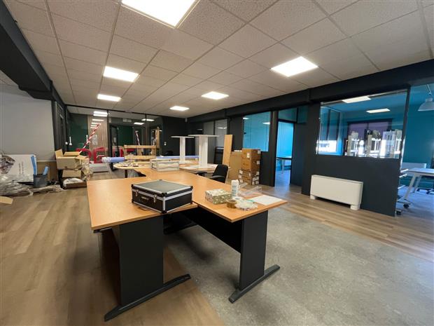 Bureau Location 06270 VILLENEUVE LOUBET