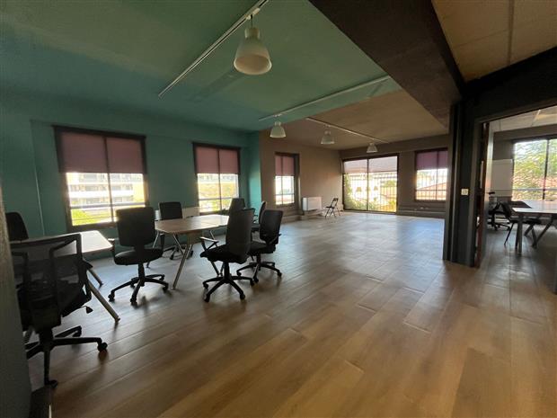 Bureau Location 06270 VILLENEUVE LOUBET