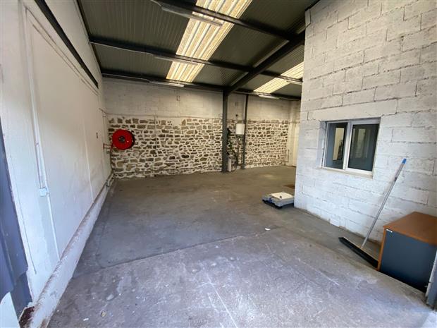 Local d'activités Location 93400 ST OUEN