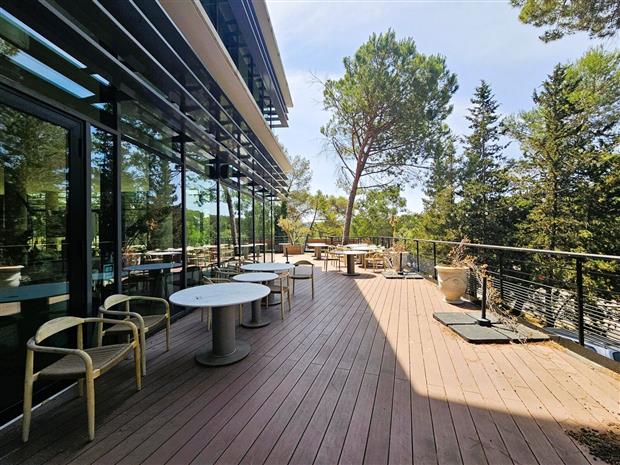 Commerce Location 06560 VALBONNE