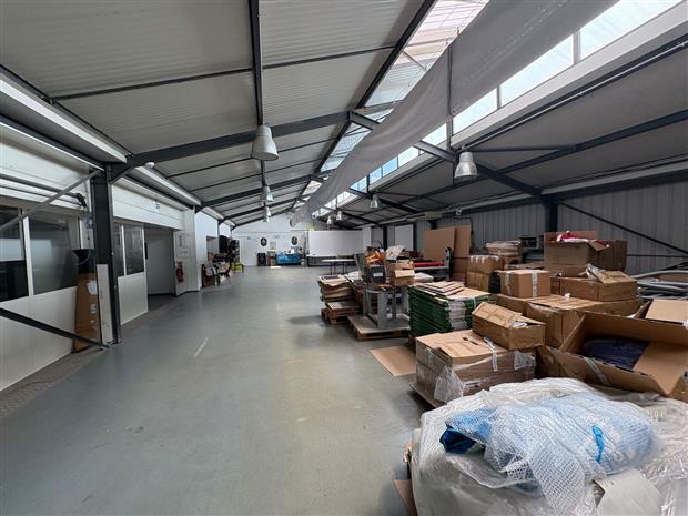 Local d'activités Vente 13400 AUBAGNE