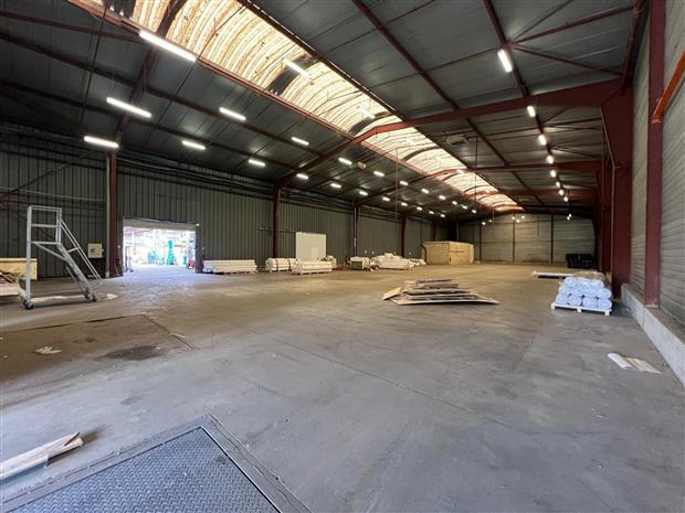 Local d'activités Location 60300 SENLIS