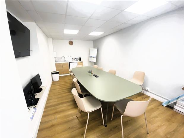 Bureau Location 06000 NICE