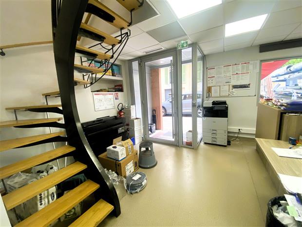Bureau Location 06000 NICE