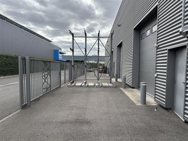 Local d'activités Location 31770 COLOMIERS