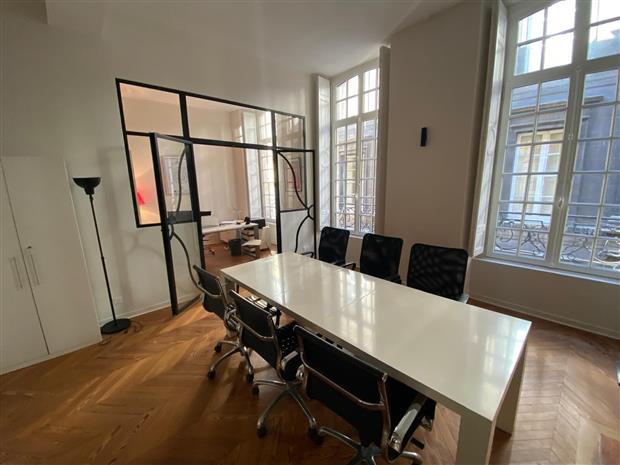Bureau Location 33000 BORDEAUX 8 RUE DES LAURIERS