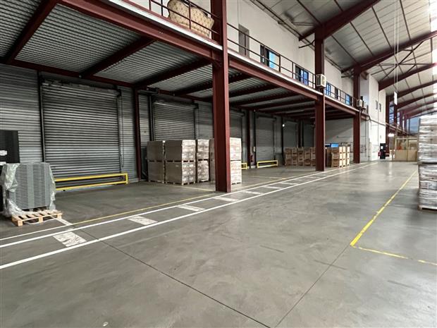 Local d'activités Location 45120 CHALETTE SUR LOING
