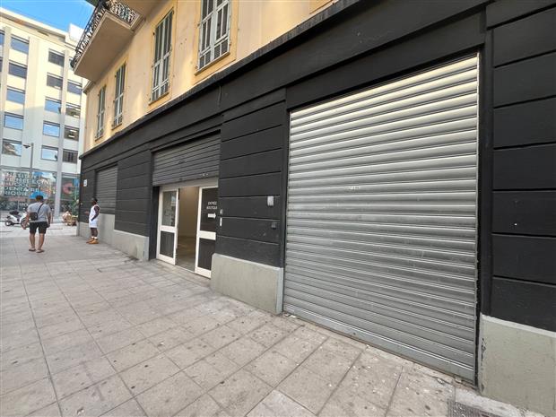 Local d'activités Location 06300 NICE